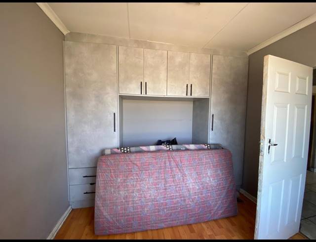 4 BEDROOM HOUSE FOR SALE IN STEEL PARK